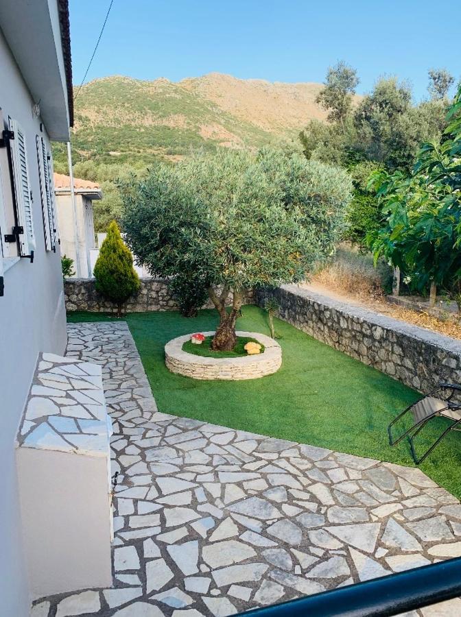 Helen S House Villa Komilion Exterior photo