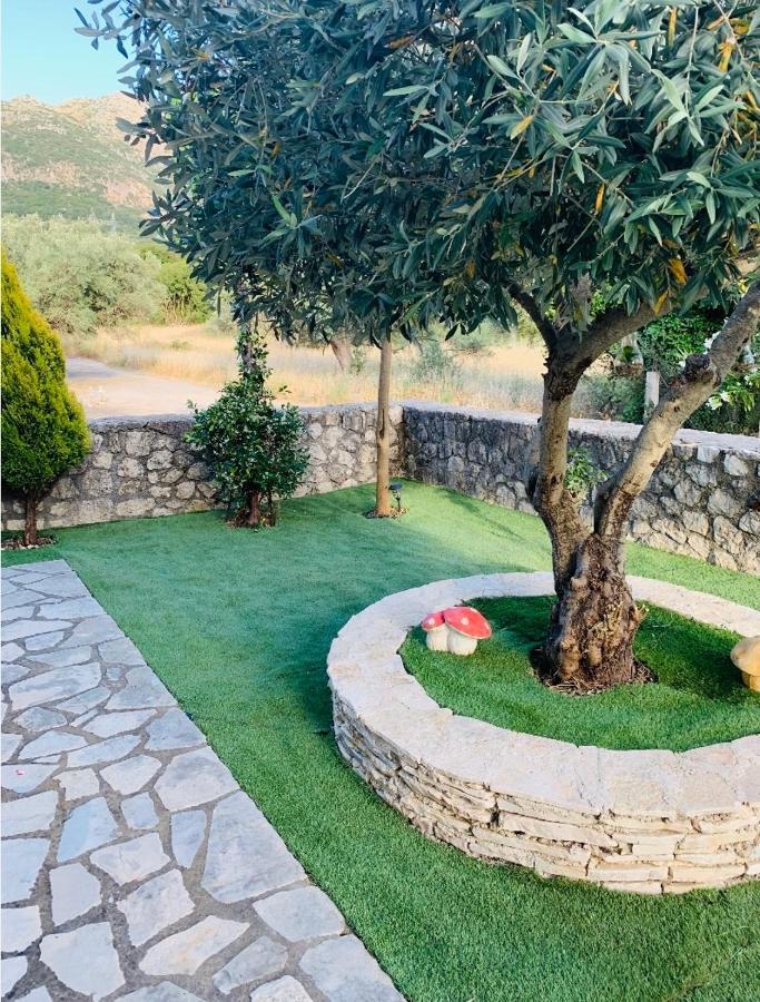Helen S House Villa Komilion Exterior photo
